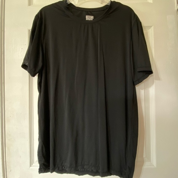 32 Degrees Cool men’s black tee Size Medium like new. - Picture 1 of 5